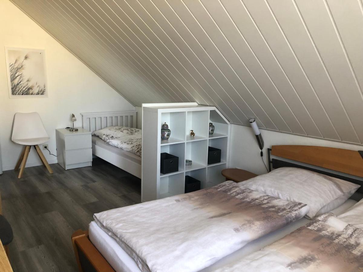 Ferienwohnung Viezens Neustadt am Rübenberge Exterior foto